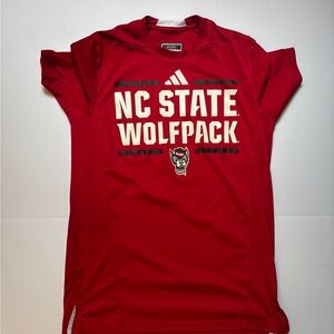 NC State Wolfpack Adidas Women’s Athletic Tee M | NCAA College Game Day Shirt